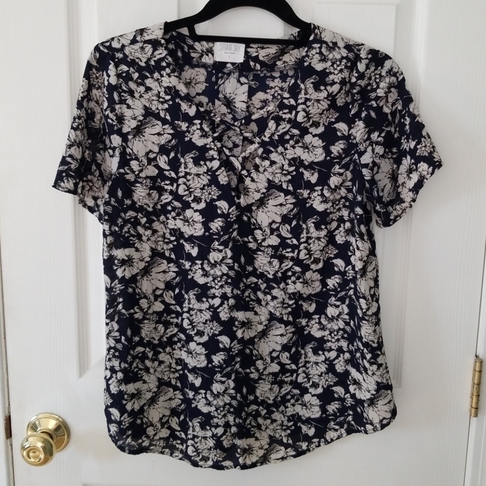 Sienna Sky cross front floral blouse